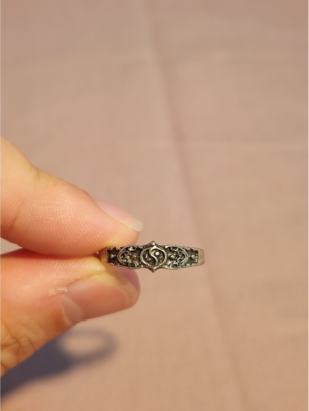 Vintage Silver Ornate Yin Yang Pattern Ring Size 6.5